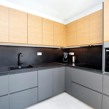 Pine Hills Appartement *