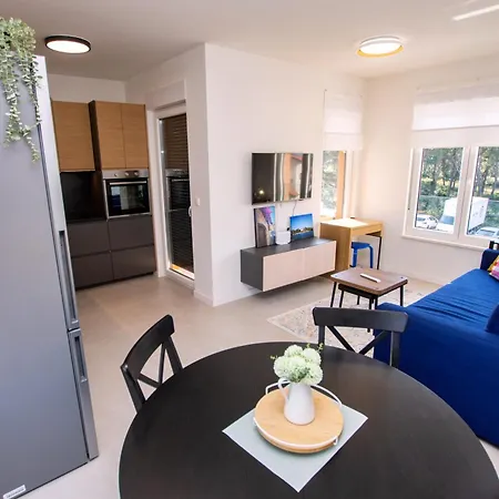 Pine Hills Appartement *